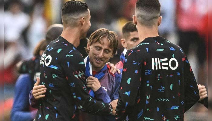 CRISTIANO RONALDO und Luka Modrić trafen im Europapokal-Freundschaftsspiel aufeinander